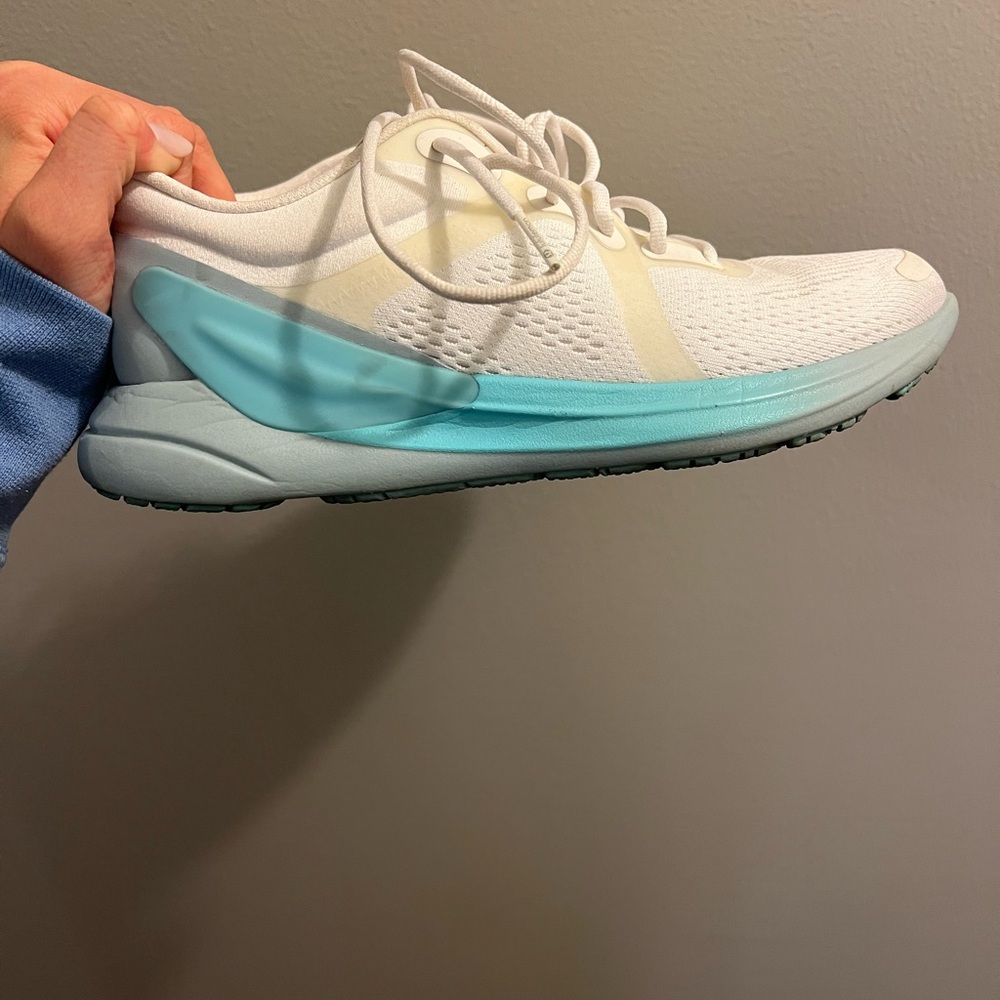 Rare lululemon blissfeel sneakers